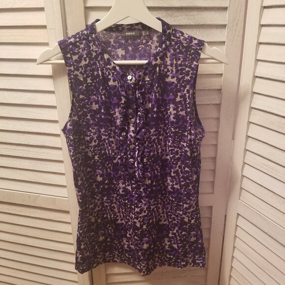 Top - Picture 1 of 2